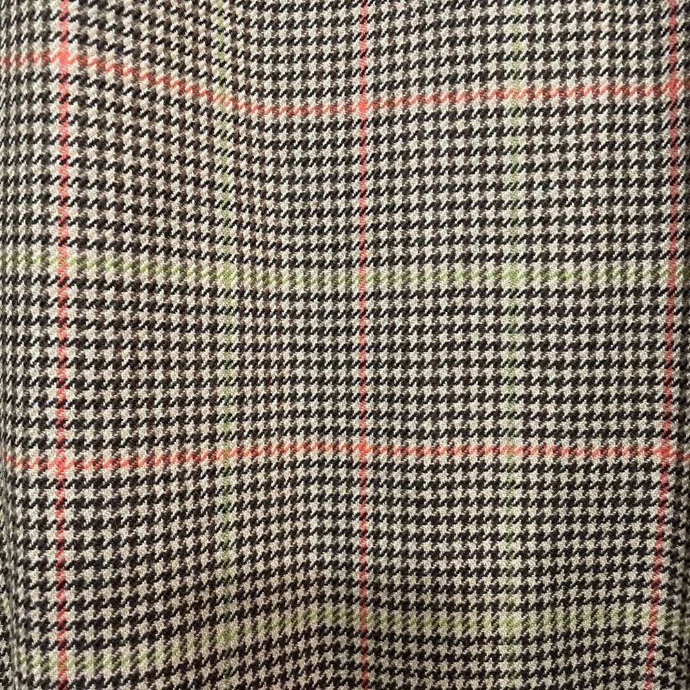 Skirt - Picture 2 of 3